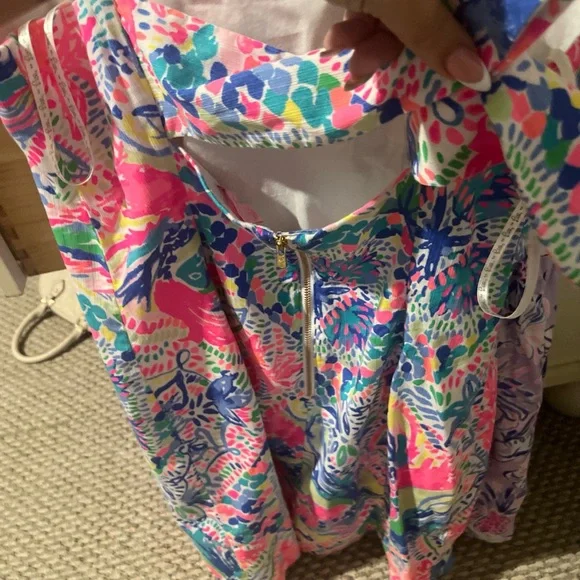 Two stunning Lily pulitzer dresses size 6 very bright and beautiful - Picture 6 of 6